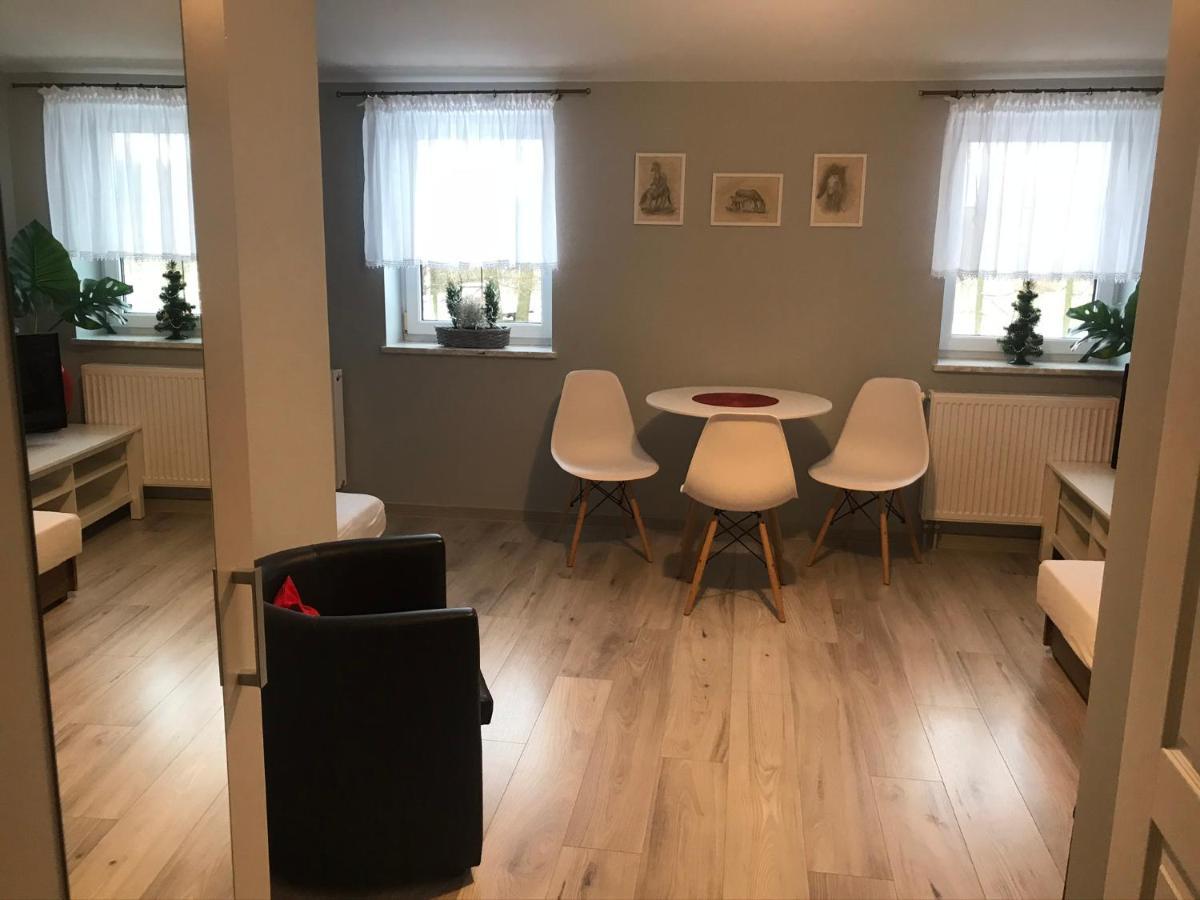 Stajnia Pod Debem Bed & Breakfast Starachowice Exterior photo