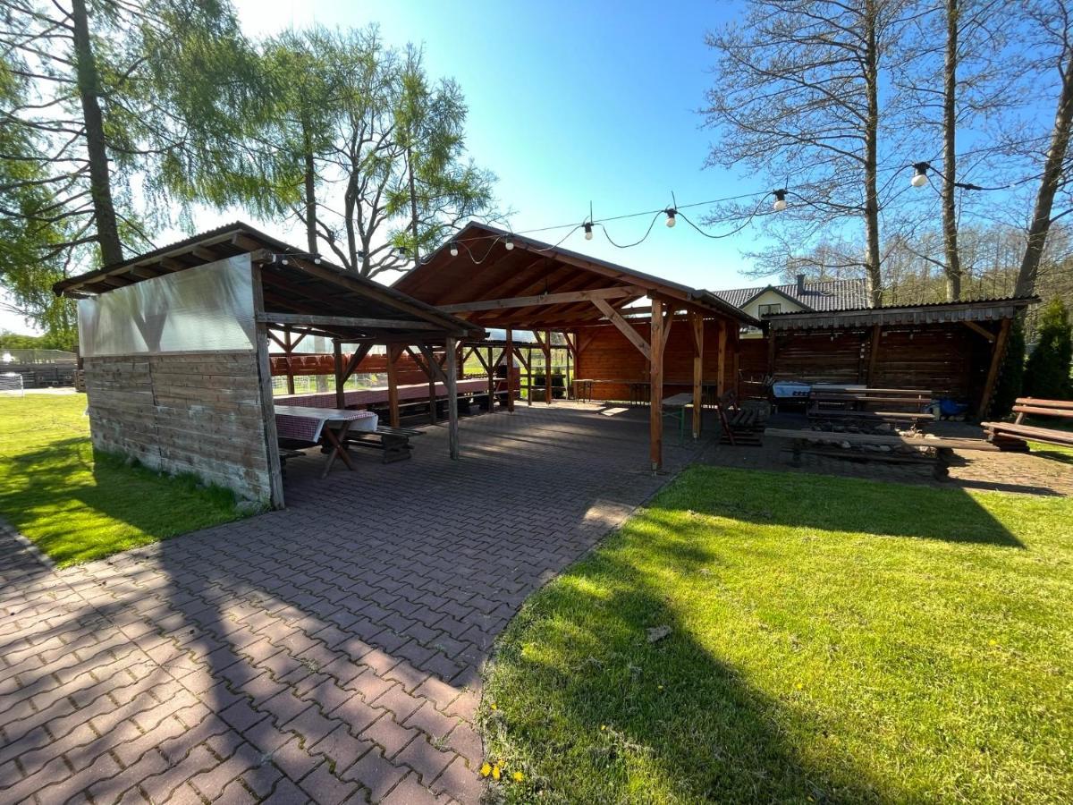 Stajnia Pod Debem Bed & Breakfast Starachowice Exterior photo