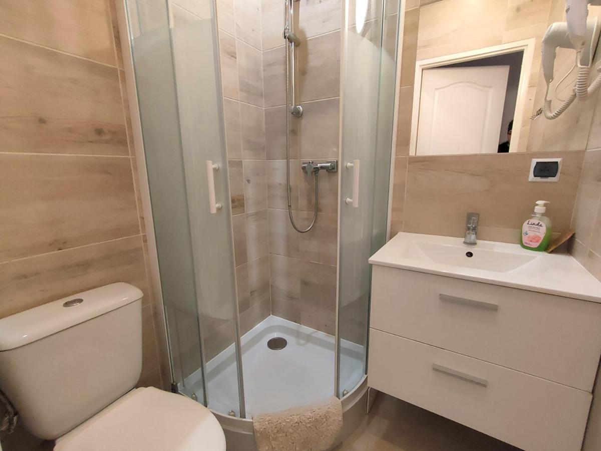 Stajnia Pod Debem Bed & Breakfast Starachowice Exterior photo